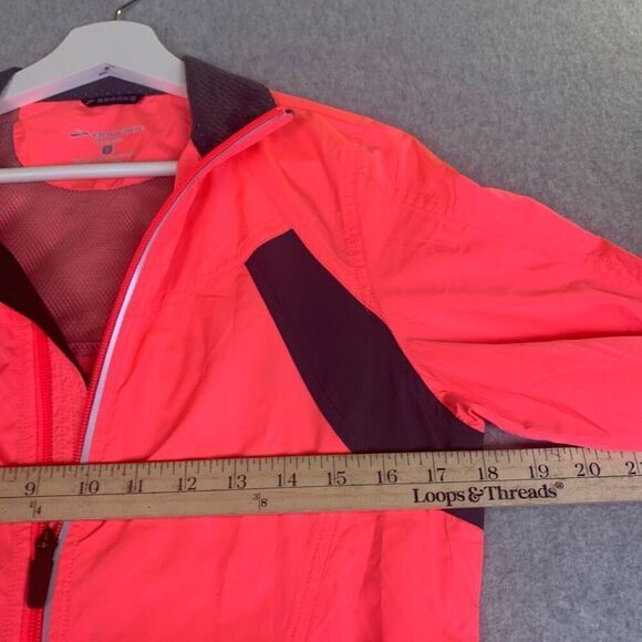Brooks Night Life Essential Appeal Running Jacket Women's small Reflective pink - Picture 3 of 8